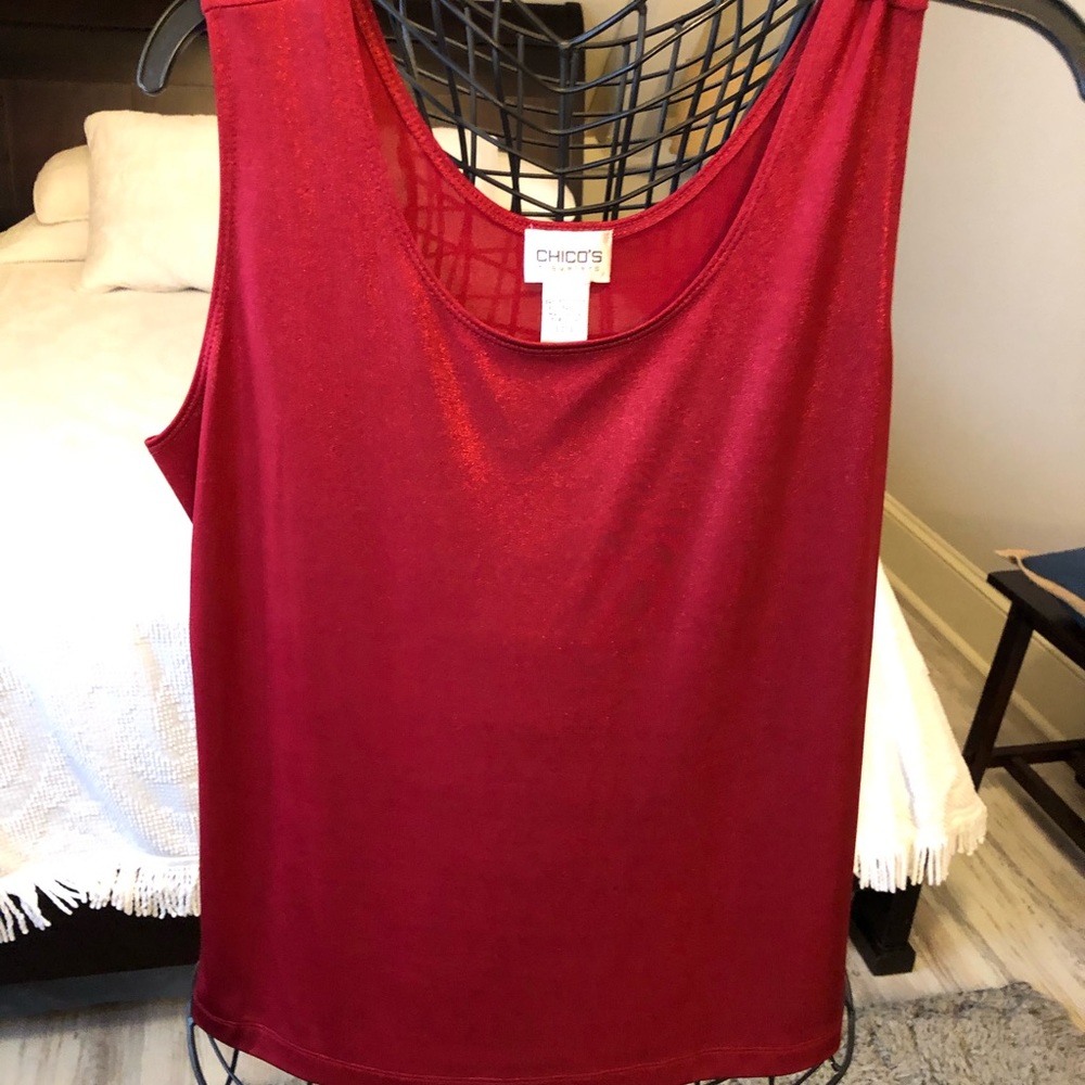 Chico’s Travelers size 2 burgundy shell